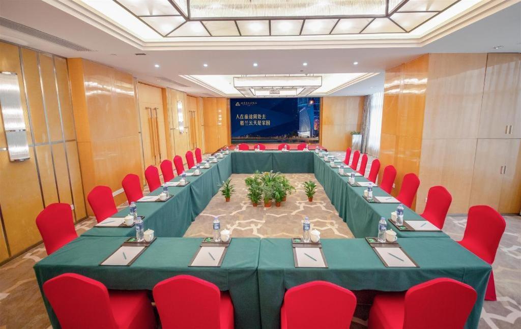 Yueyang Grand Skylight Hotel Buitenkant foto